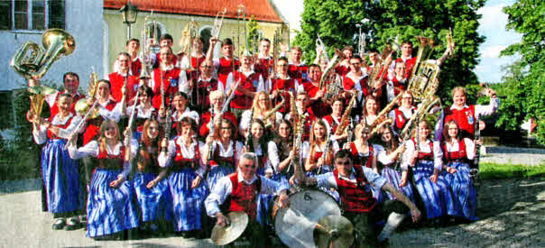 Heute ist die Musikkapelle Batzenhofen ein stattliches Blasorchester.    Foto: Martin Ehinger