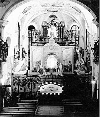 Das Heilige Grab wurde bis in die 50er Jahre hinein am Karfreitag aufgestellt. 