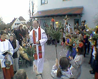 Palmweihe bei St. Martin, Batzenhofen durch H. H. Pfr. Josef Walser 2004